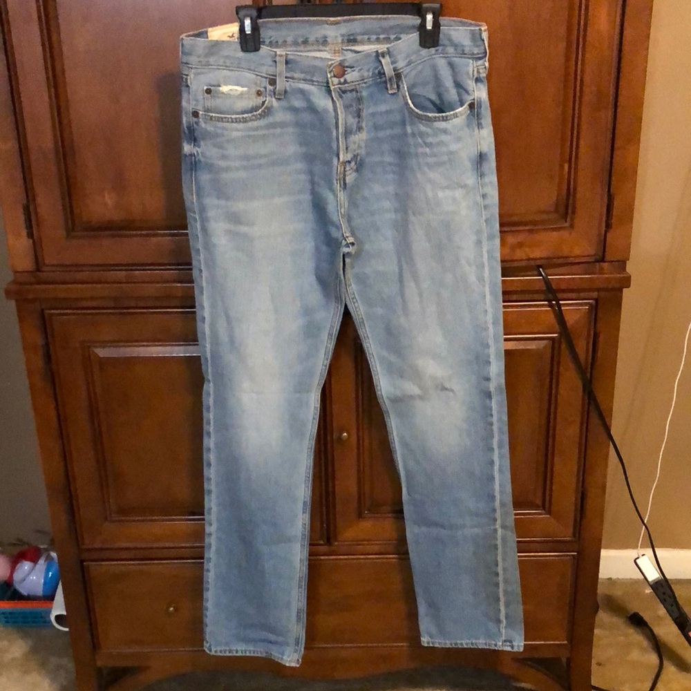 Hollister Blue Straight Jeans Classic Style